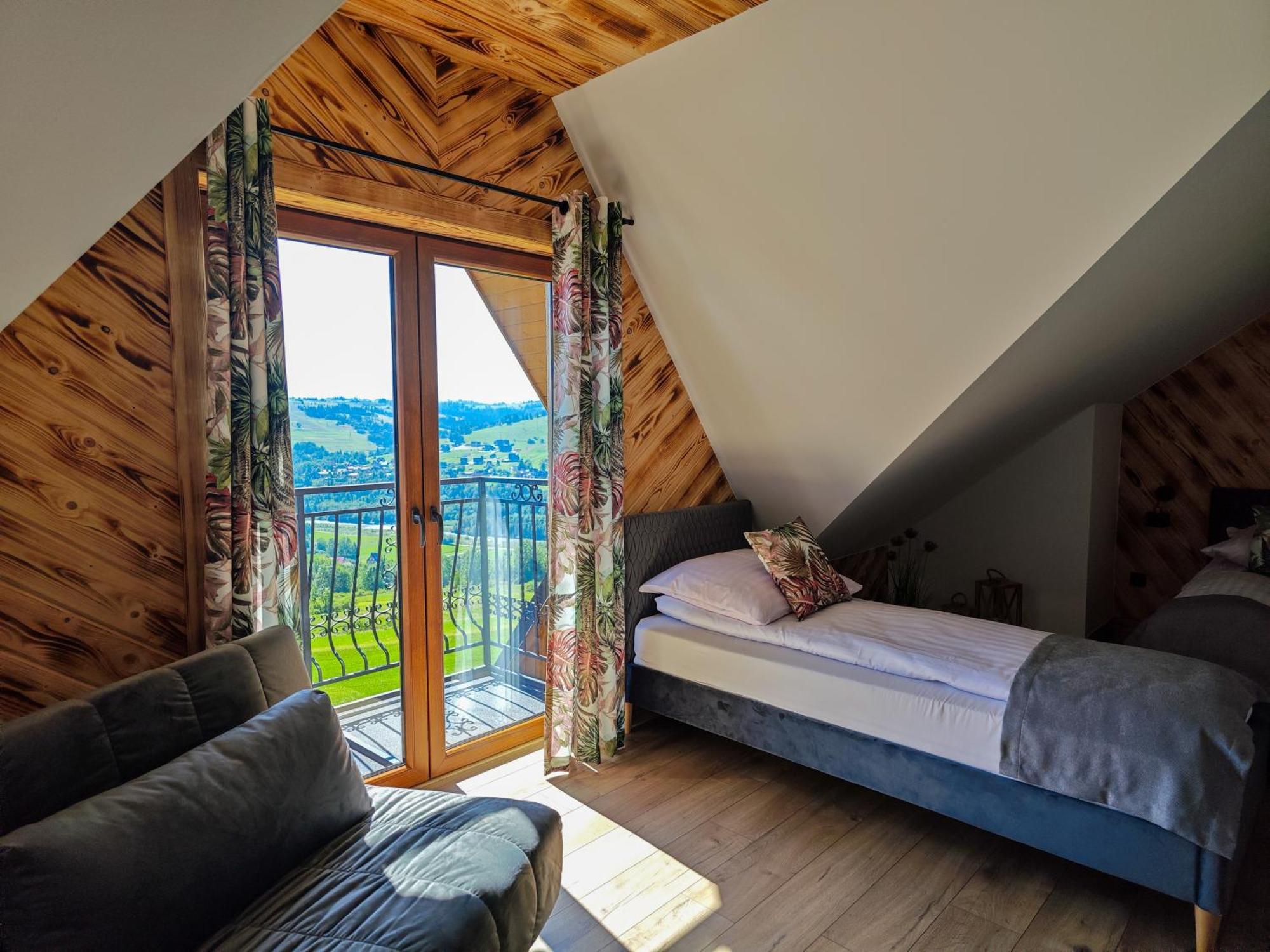 Goscinne I Gorski Widok * Czarna Góra
